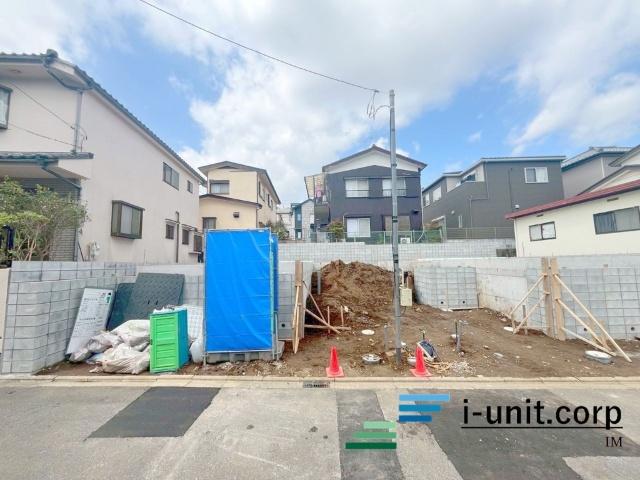 駅徒歩9分です。
