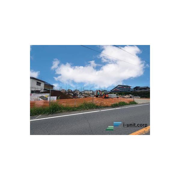 本物件は閑静な住宅街に位置しています。落ち着いた生活ができそうですね。
