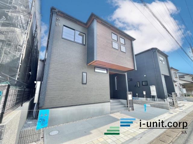 京成本線『実籾』駅が最寄りです。