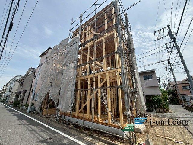 都営新宿線「瑞江」駅徒歩14分です。
