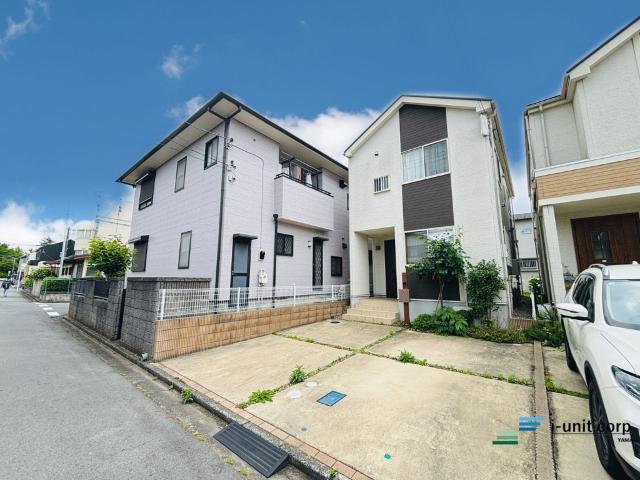 令和2年4月築の築浅物件です