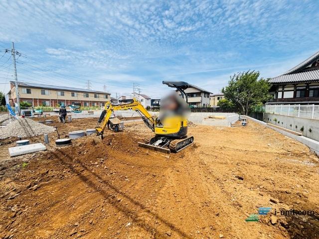 南側道路につき陽当たり良好