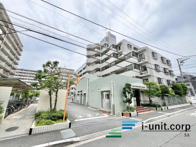 JR総武線『西船橋』駅徒歩10分です。