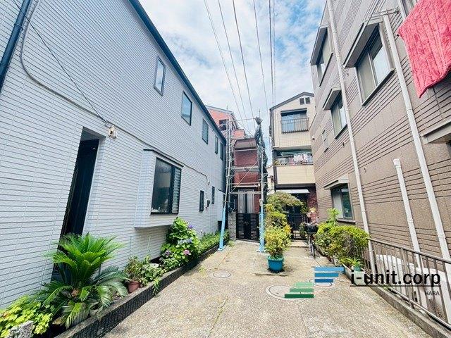 物件の陽当りや通風、周辺環境や街並みなど、資料には掲載していない情報を是非現地でご確認下さい。