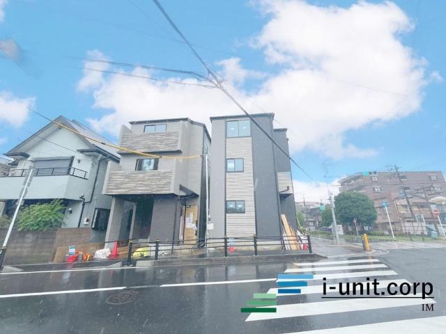 浦安駅10分です。