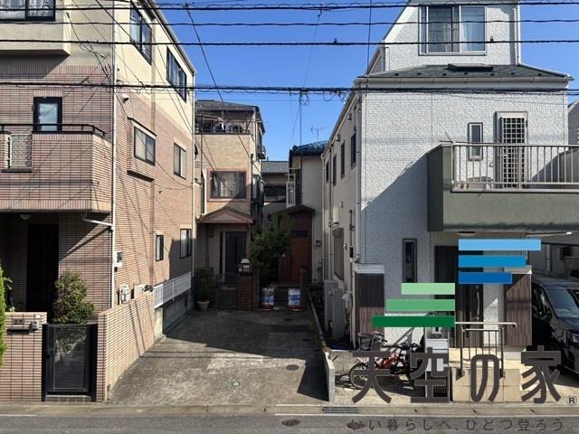 土地面積77.70㎡、別途私道持分7.05㎡