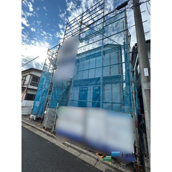 京成松戸線「高根木戸」駅徒歩11分の好立地です。
