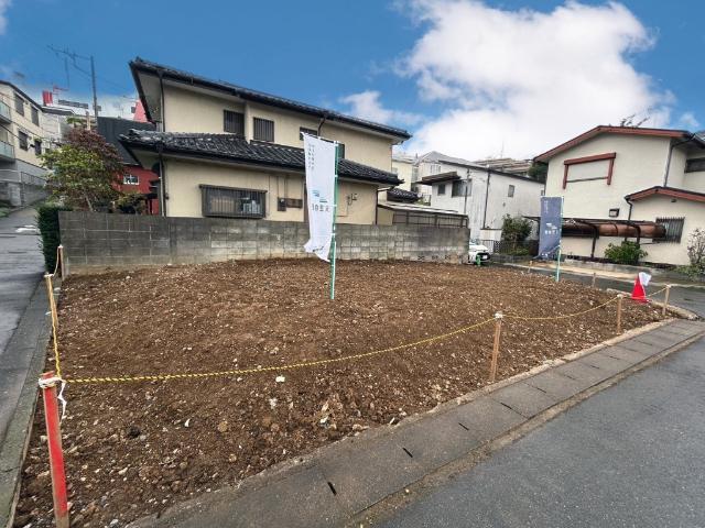 3面角地物件です。