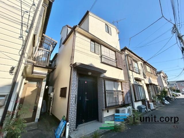 総武線『新小岩』駅徒歩24分です。