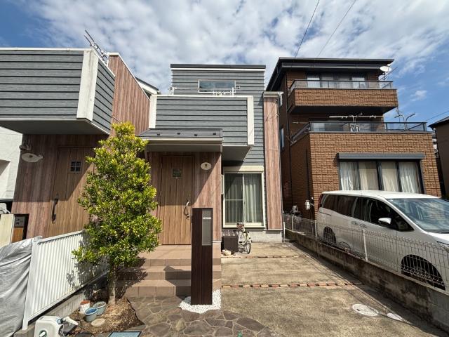 南西向きで陽当り・通風良好です。