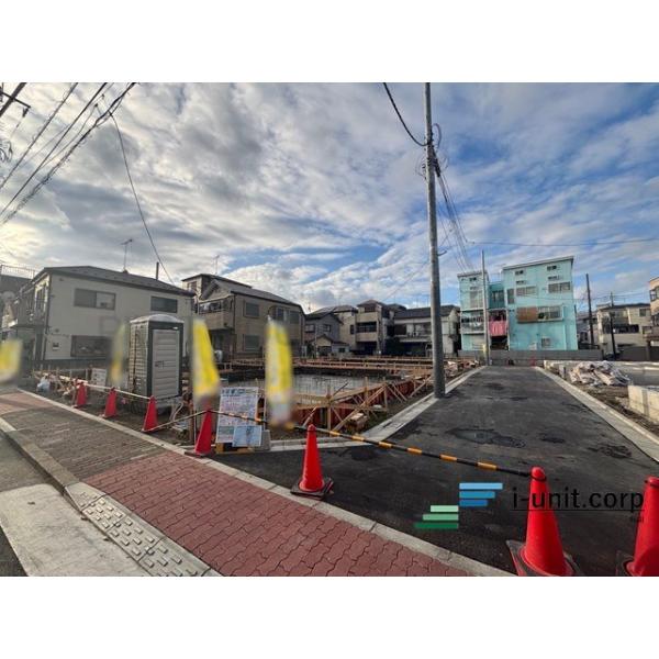 都内で12棟の大型分譲地です。