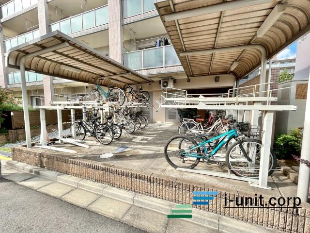 駐輪場あり。