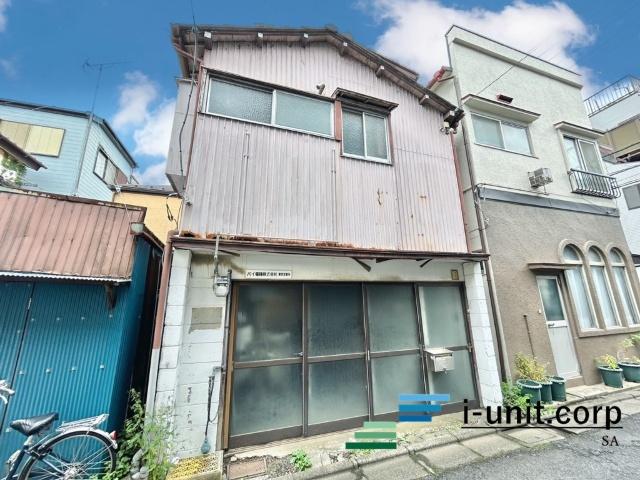 周りに高い建物がないので日当たりも◎ですね！