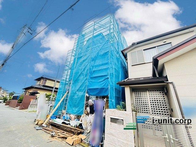 今日も、明日も、この街で、きっと誰かが幸せになる物語が描かれているはずです。