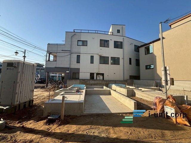 JR総武線「下総中山駅」徒歩11分です。