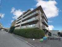 総武線「下総中山」駅徒歩１１分の好立地です。