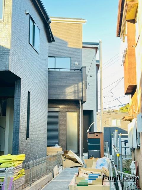 物件の陽当りや通風、周辺環境や街並みなど、資料には掲載していない情報を是非現地でご確認下さい。