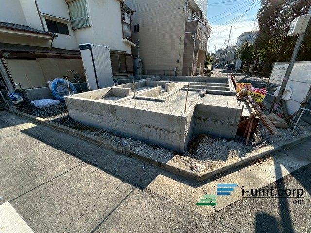 屋上付き住宅です。