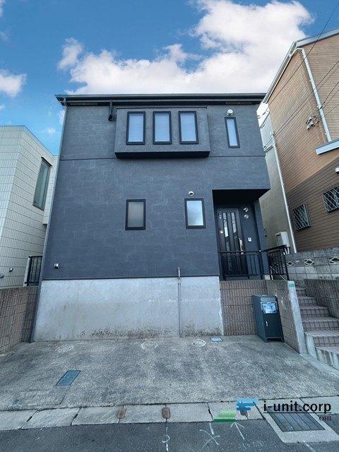 周辺環境が充実していて生活しやすいです。