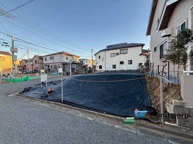 京成松戸線「高根木戸駅」徒歩3分の好立地です。