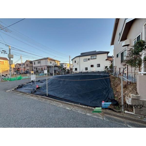 京成松戸線「高根木戸駅」徒歩3分の好立地です。