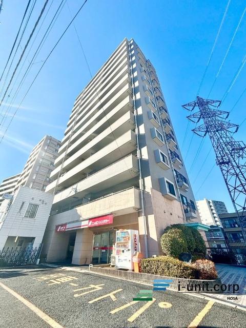 JR総武中央線「小岩」駅まで徒歩７分、京成本線「京成小岩」駅まで徒歩10分