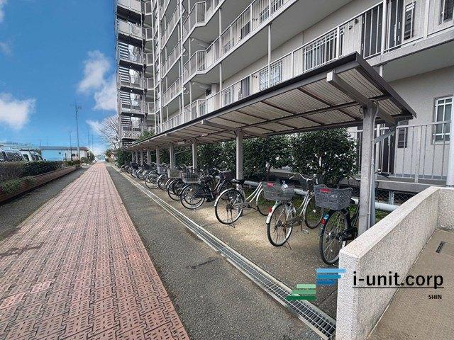 今日も、明日も、この街で、きっと誰かが幸せになる物語が描かれているはずです。