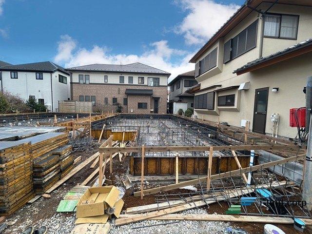 京成本線の二駅歩ける好立地です。