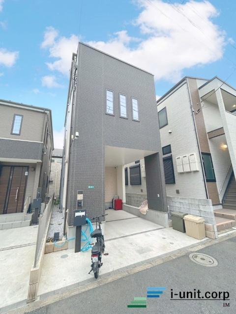 築浅の戸建です。