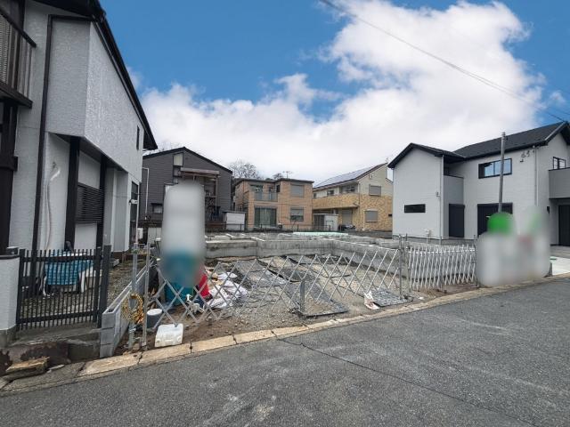 京成松戸線「前原」駅徒歩13分です。