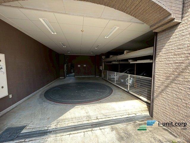 ナイスアーバン東小岩 駐車場