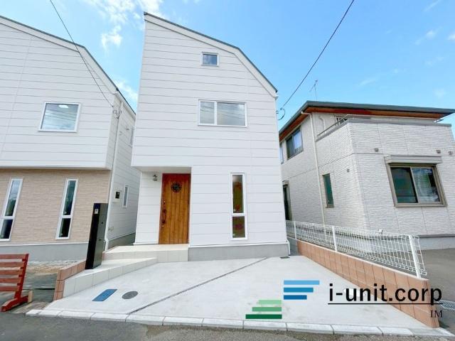 幕張駅徒歩12分です。