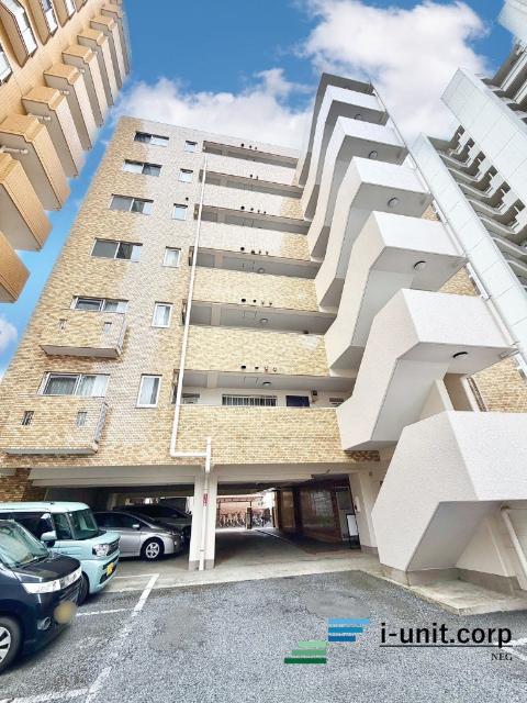 今日も、明日も、この街で、きっと誰かが幸せになる物語が描かれていくはずです。