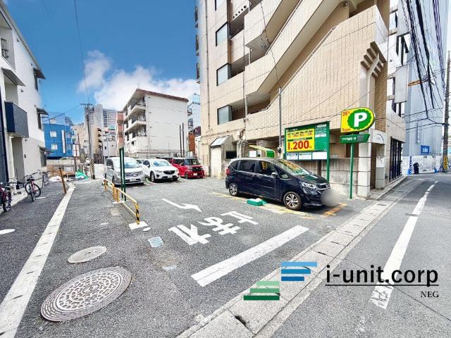 今日も、明日も、この街で、きっと誰かが幸せになる物語が描かれていくはずです。