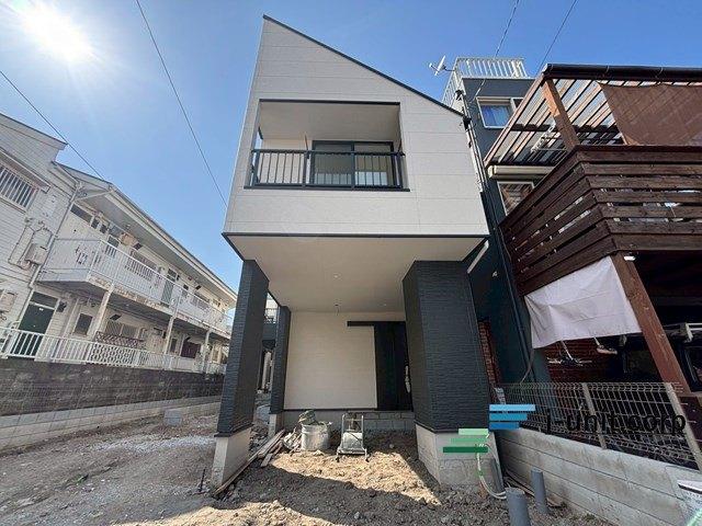 都営新宿線「一之江」駅10分です。