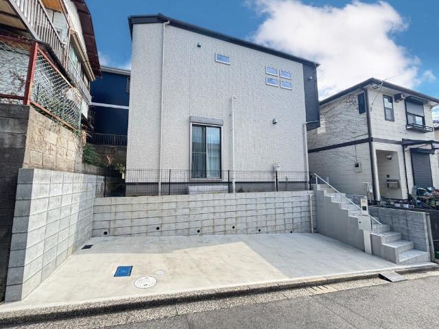 物件の陽当りや通風、周辺環境や街並みなど、資料には掲載していない情報を是非現地でご確認下さい。