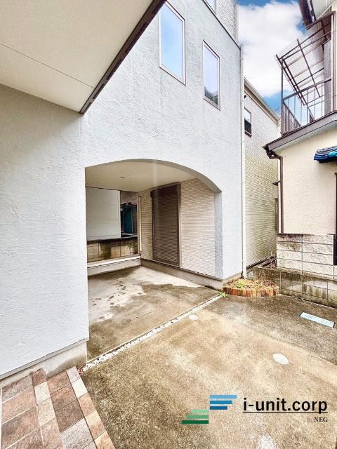 物件の陽当りや通風、周辺環境や街並みなど、資料には掲載していない情報を是非現地でご確認下さい。