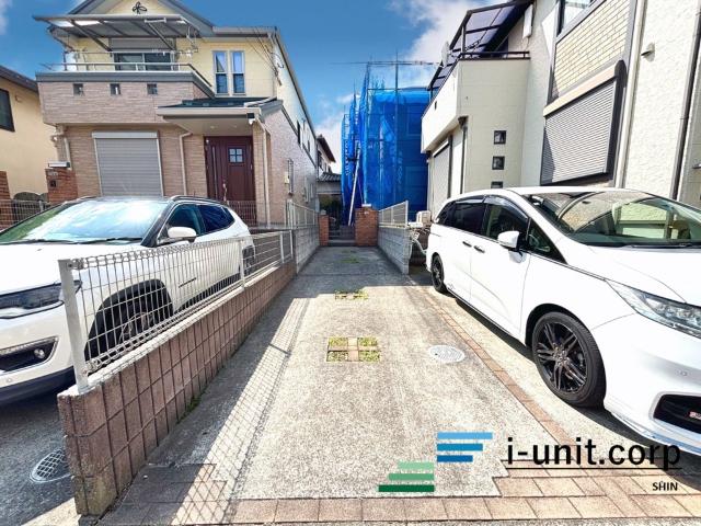 広々駐車場完備！