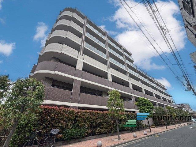 JR総武線「新小岩」駅徒歩16分です。