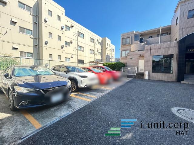 ハイシティ馬橋 駐車場
