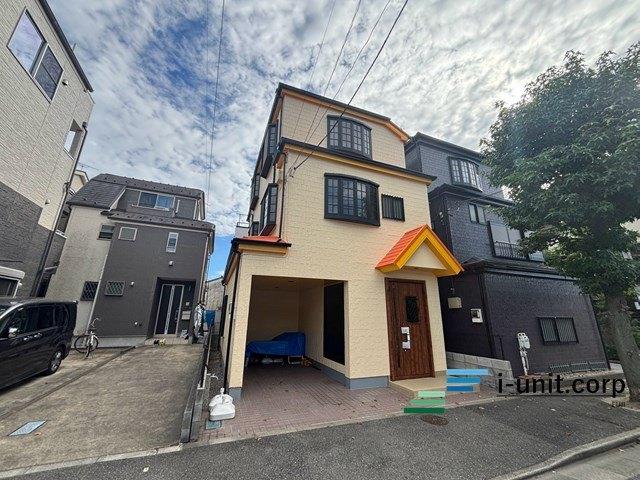 都営新宿線「篠崎駅」徒歩15分です。
