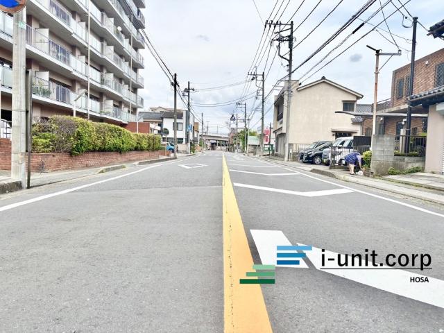 リバブル松戸 前面道路含む現地写真