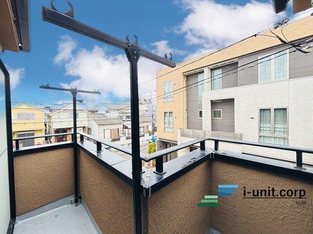 市川市欠真間２丁目　中古戸建 バルコニー
