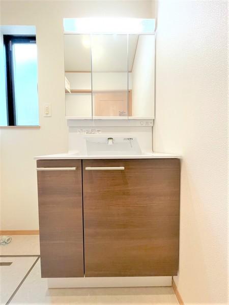 鎌ケ谷市北中沢新築戸建 洗面