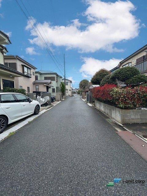 船橋市田喜野井１丁目　中古戸建 前面道路含む現地写真