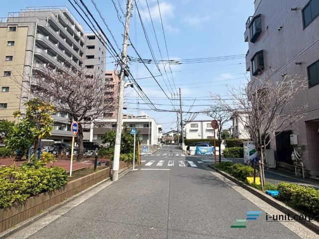 江戸川区南葛西2丁目　新築戸建 前面道路含む現地写真