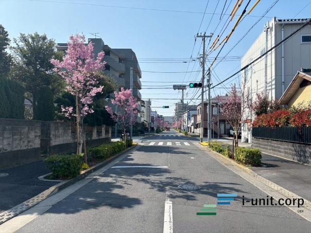 江戸川区新堀１丁目　中古戸建 前面道路含む現地写真
