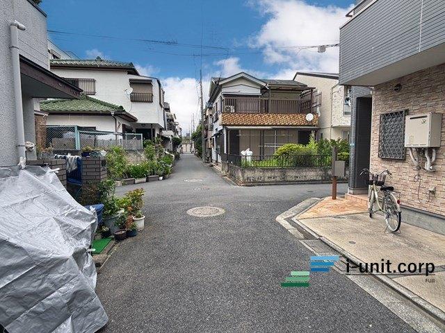 江戸川区一之江3丁目 新築戸建 前面道路含む現地写真