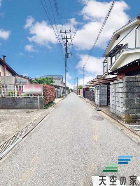 習志野市津田沼６丁目　新築戸建 前面道路含む現地写真