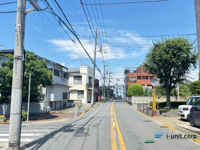 江戸川区江戸川3丁目　新築戸建 前面道路含む現地写真